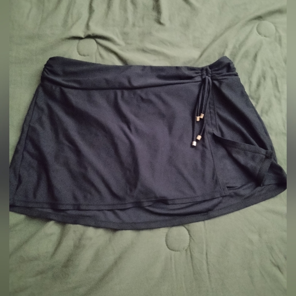 Elegant Navy Blue Skirt